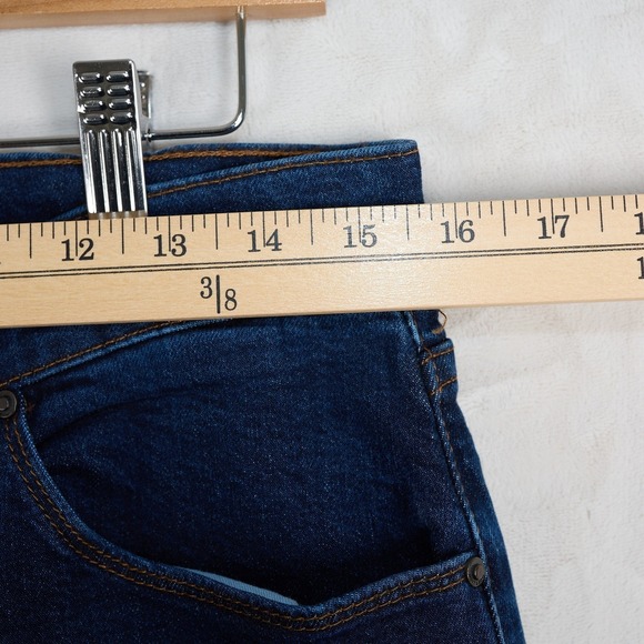 Mott & Bow Boyfriend Jeans Dark Wash Women's‎ Size 30x32 Stretch Denim - Picture 5 of 8